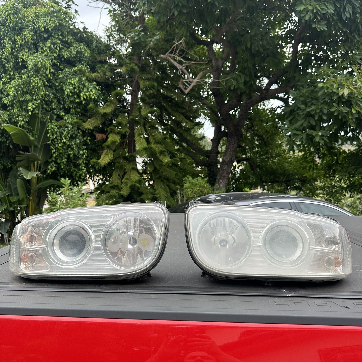 Peterbilt Headlight