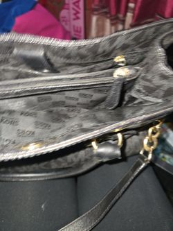 Mk purse