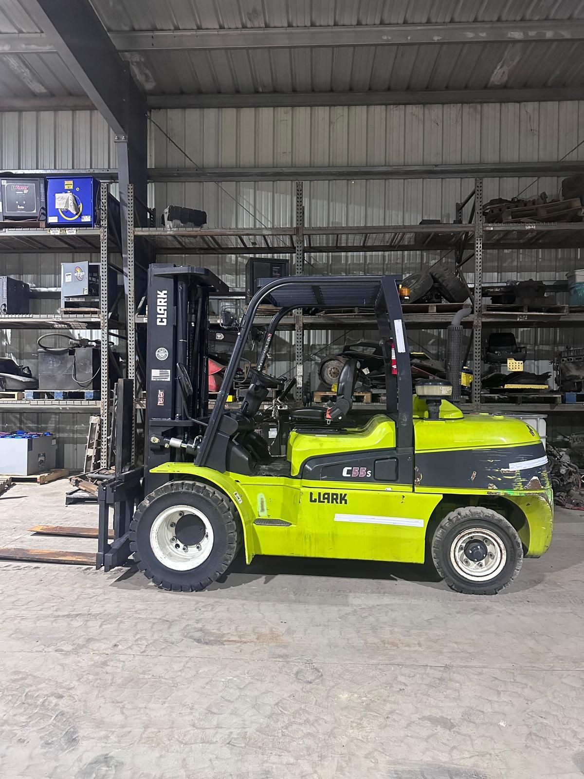 2016 Clark 12000 lbs capacity forklift