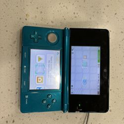 3DS, Charger, Case, Two games