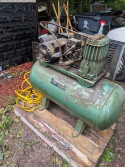 Air compressor