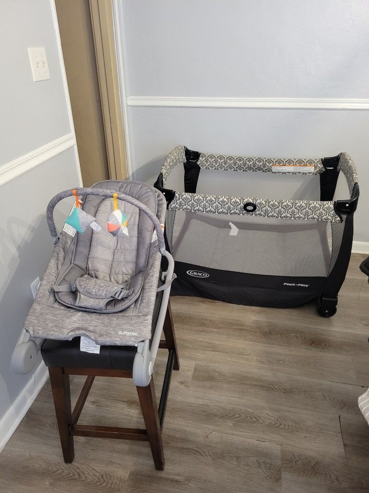 Graco Play N Pack Summer Rocker