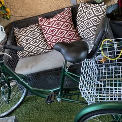 Tricycle 