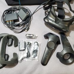Vive Headset + Wand Controllers + Link Box