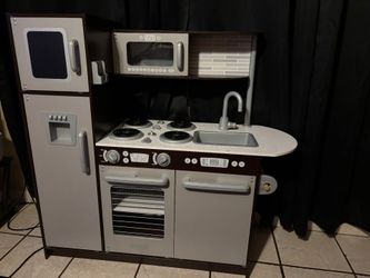 Play Kitchen with all accessories