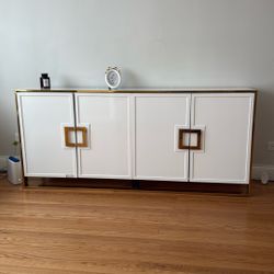 Entertainment Stand 71x16x31