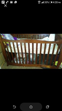 Baby crib /toddler bed