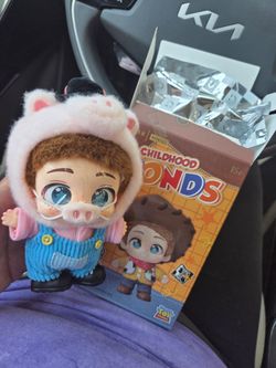 Toy story childhood bonds piggy