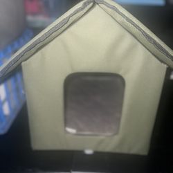 K&H SMALL DOG/CAT HOUSE