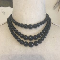 Vintage 50s triple strand bead choker necklace