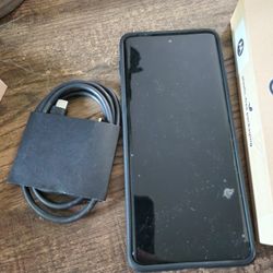 Motorola Edge 2024 256GB Factory Unlocked Warranty Until 5/22/2026