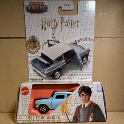 Matchbox Moving Parts 1962 Ford Anglia (Harry Potter Edition)