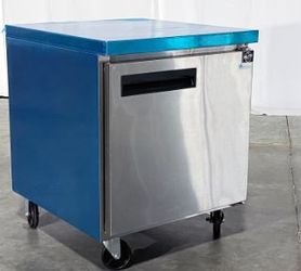 NSF Undercounter Refrigerator 30 ins EUC30R