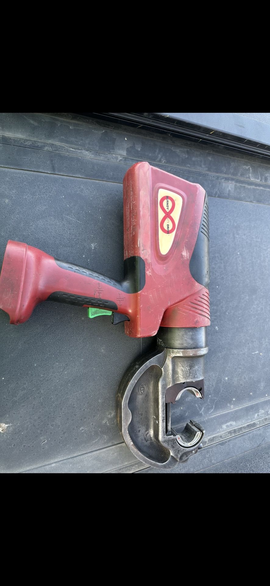 Burndy Cordless Crimping Tool
