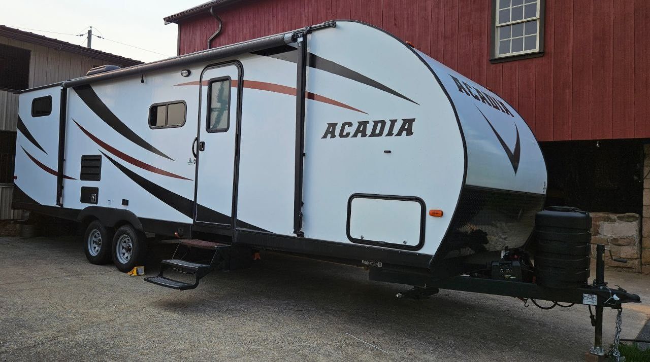 2018 Acadia Travel Trailer, Camper