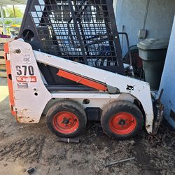 S70 bobcat 581 hrs