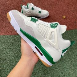 𝐎𝐧l𝐲 𝐫𝐞𝐩l𝐲 𝐨 𝐧 𝐈 G : 𝐓𝐎𝐏 𝐤𝐢𝐜𝐤𝐬 𝟒𝟒𝟒  Jordan 4  sb pine green 