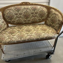 Vintage Seater