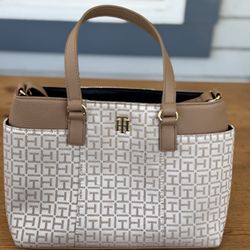 Tommy  Hilfiger Monogram Tote Bag Original 