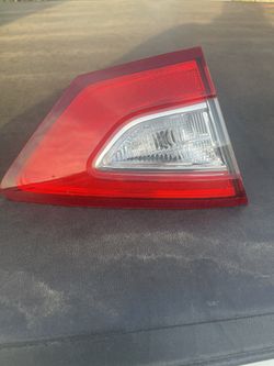 Ford Fusion Light