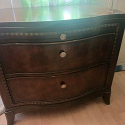 Antique Mahogany Dresser With Pull-out Desk