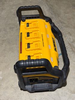 DEWALT DCB1800B 1800W Power Station
