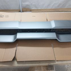 2021-2023 GMC Sierra HD Hood Vent OEM