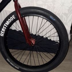 Throne Tires 27.5 BeastMode