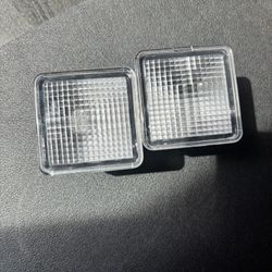 2020 Toyota Tacoma TRD Off-Road - Rear, Driver or Passenger Side License Plate Light