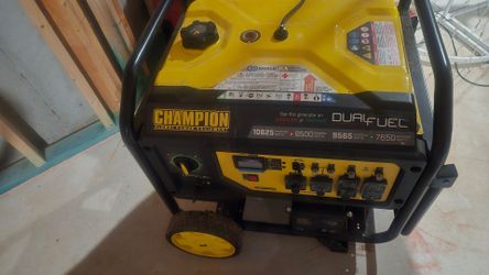 Champion 8500W Dual Fuel Generator