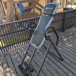 Elite fitness inversion table