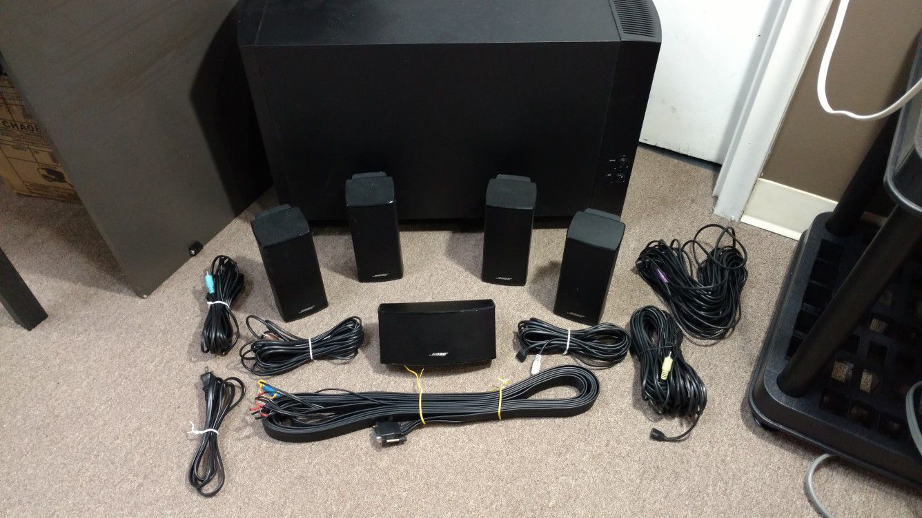 Acoustimass® 10 Series V home theater speaker system