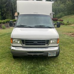 2007 Ford E-350