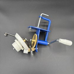 Large Jumbo Metal Yarn Ball Winder 10-Ounce with Umbrella Swift Holder