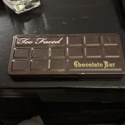 Too Faced chocolate Bar eye shadow