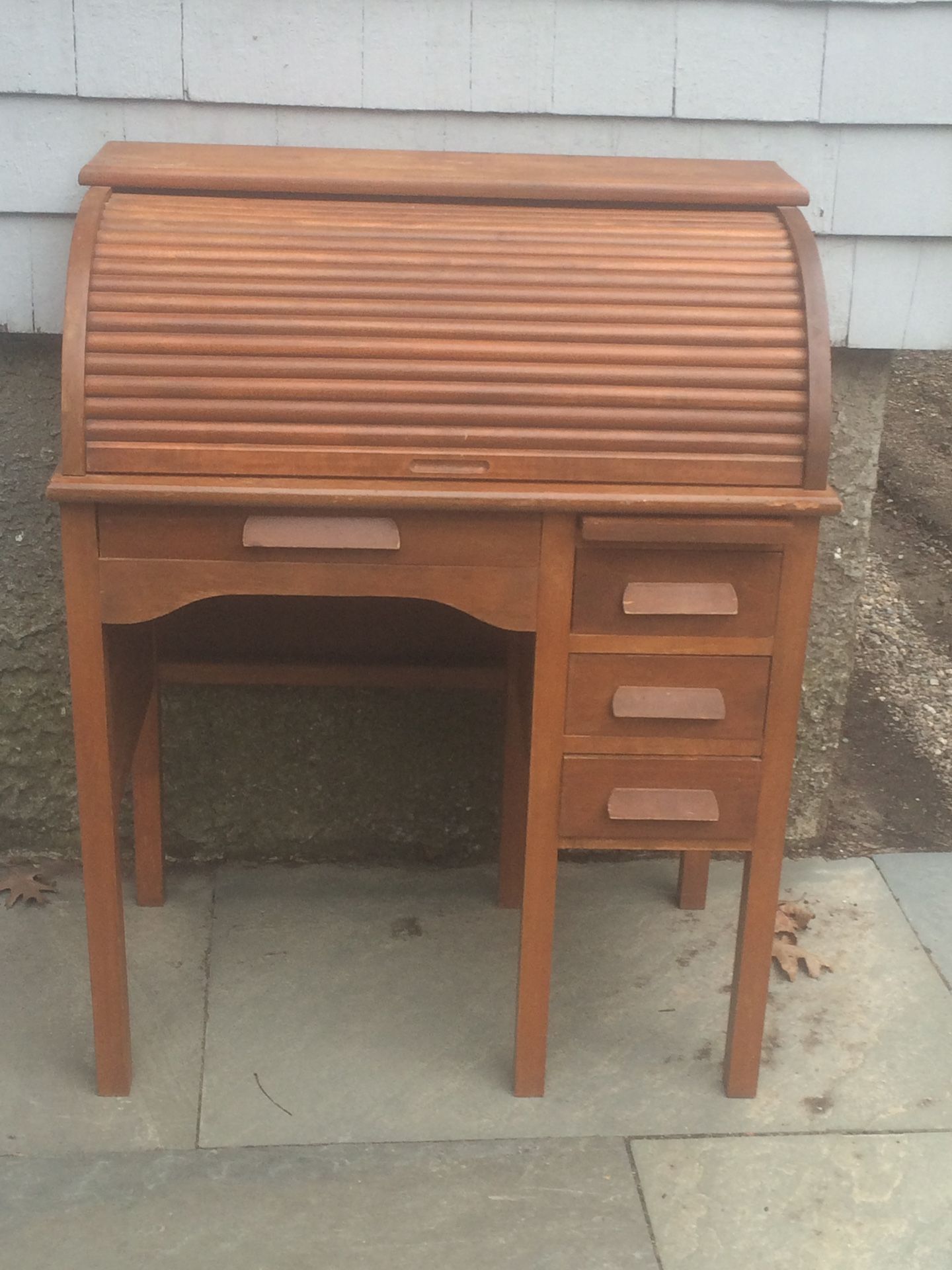 children’s roll top desk with chair