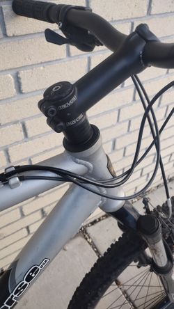 Iron horse rogue mountain bike hotsell