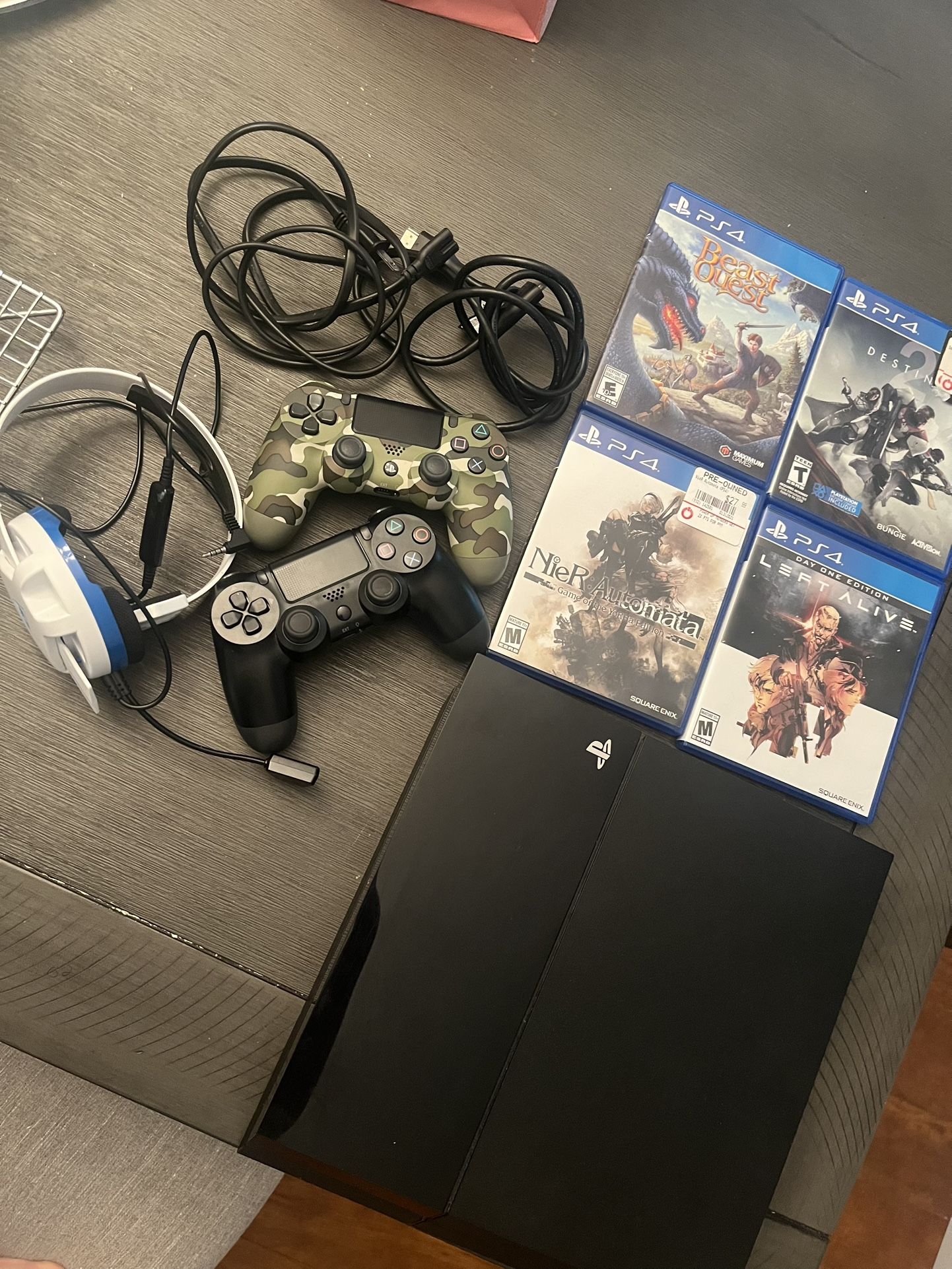 PS4