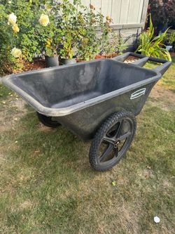Rubbermaid 5642 Heavy-Duty Garden Cart