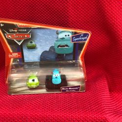 Disney/Pixar Supercharged Movie Moments Mike & Sulley.