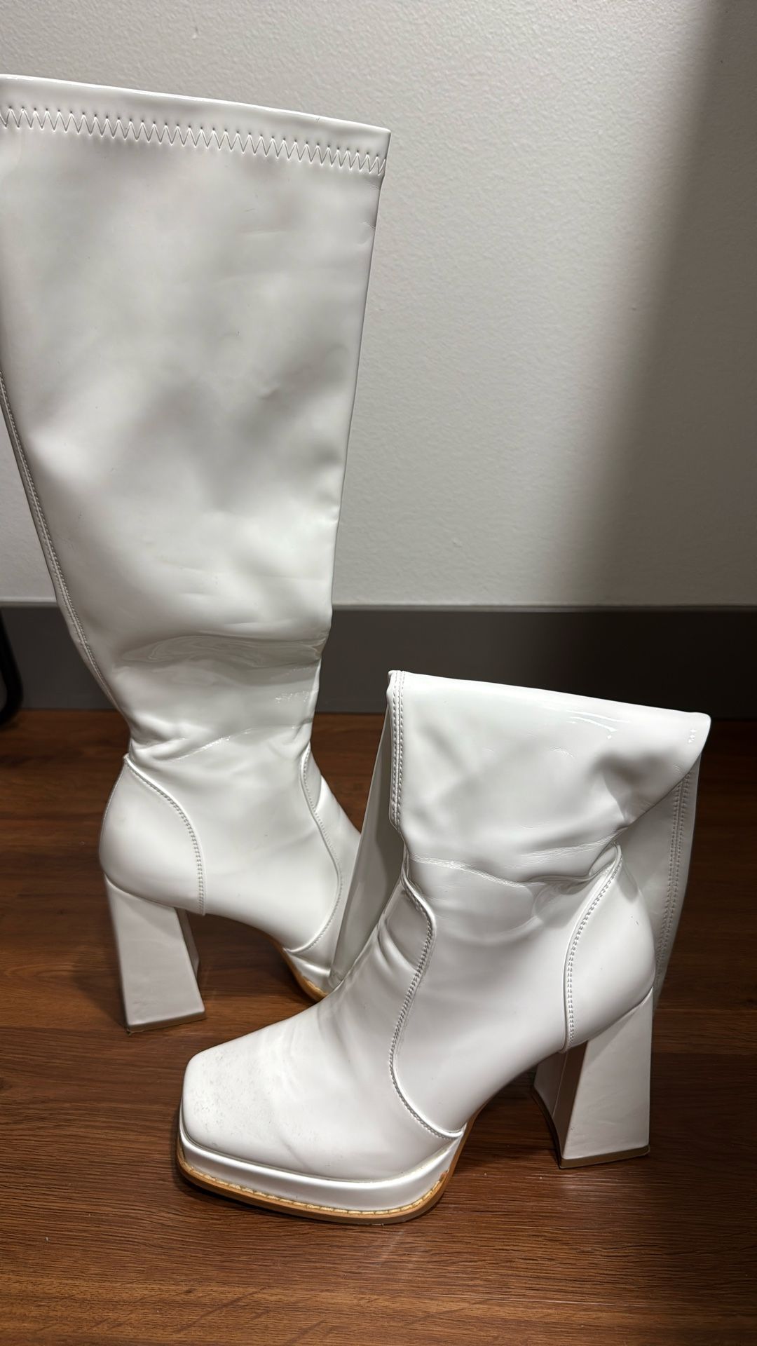 Knee High White boots Size 8 FREE