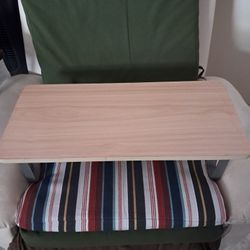 Potable Small Table Múltiple Use