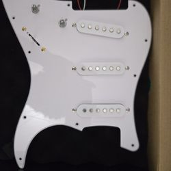 Squier Sonic Stratocaster Loaded Pickguard