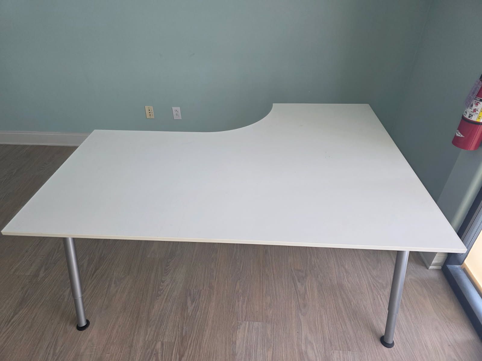 White L-Shaped Desk (Ikea)