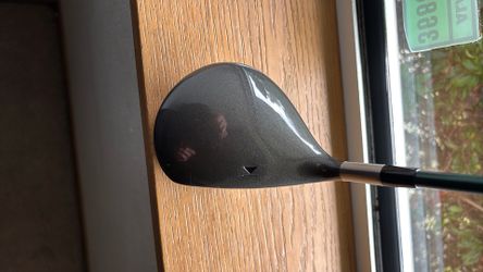 Titleist titanium 975D 7.5° stiff shaft