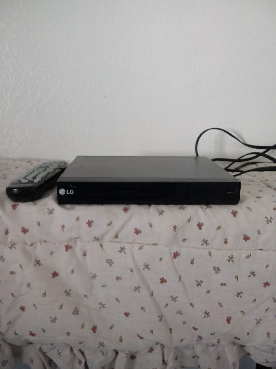 LG dvd player with remote