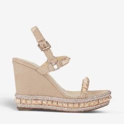 christian louboutin Version Nude Size 38