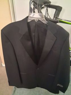 BRAND NEW TUXEDO LARGE 41/R 35 W.SUPER 80S BRAND NEVER WORN FACTORY TAGS