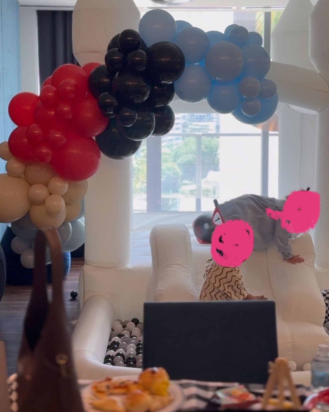 Balloon Garlands