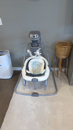Graco DuetSoothe Baby Swing